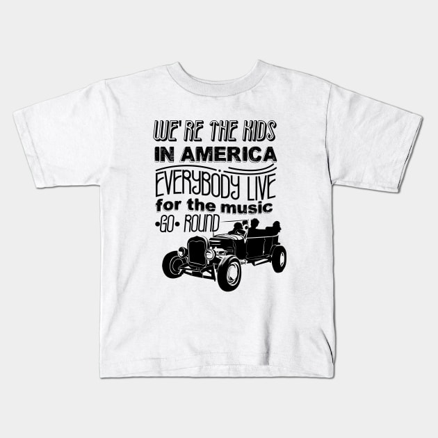 Kids in América Kids T-Shirt by Ddalyrincon